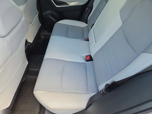 Used 2023 Toyota RAV4 Limited AWD/4WD image 19