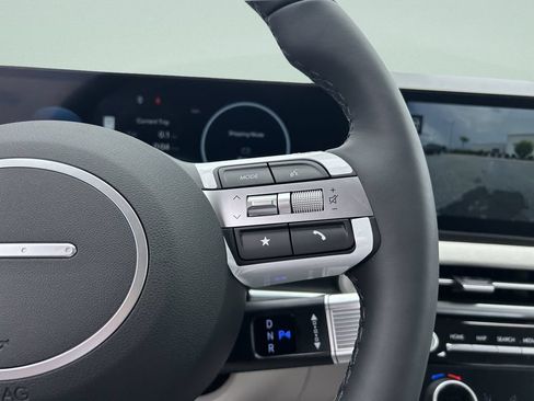 New 2026 Hyundai Tucson SEL FWD image 32