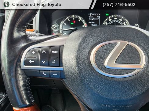 Used 2018 Lexus LX 570 4WD w/ Luxury Package image 27