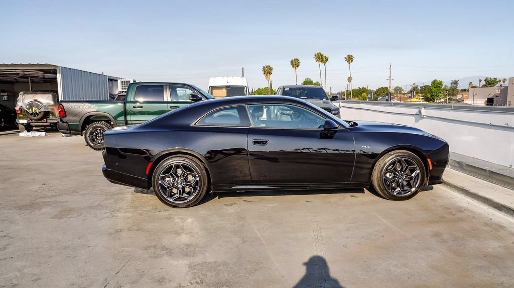 New 2026 Dodge Charger R/T AWD/4WD image 13