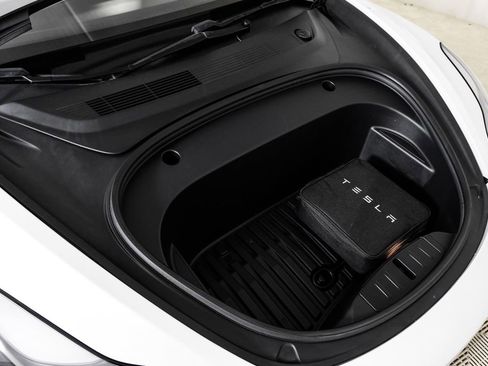 Used 2021 Tesla Model 3 Performance image 46