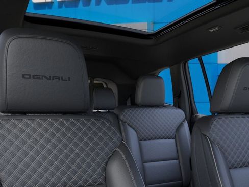 New 2026 GMC Acadia Denali w/ Super Cruise Package image 24