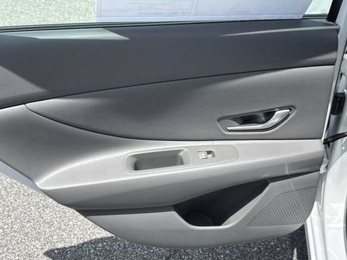 New 2026 Hyundai Elantra Sport FWD image 23
