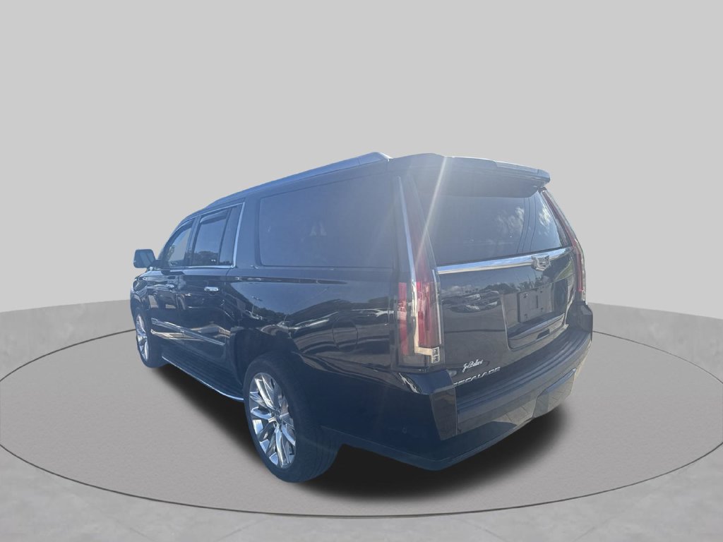 Used 2020 Cadillac Escalade ESV Luxury RWD image 5