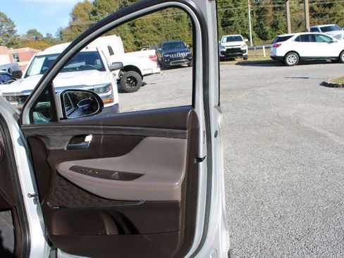 Used 2019 Hyundai Santa Fe FWD image 23