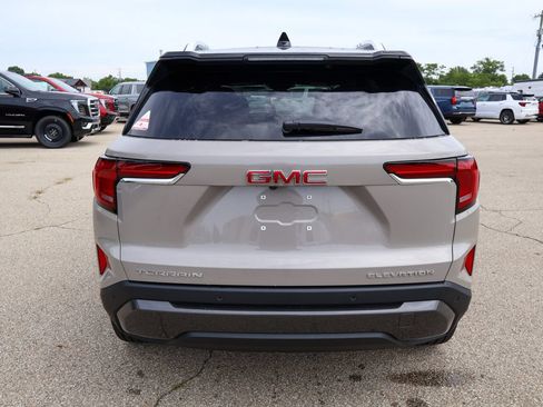 New 2027 GMC Terrain Elevation w/ Elevation Premium Package FWD image 4