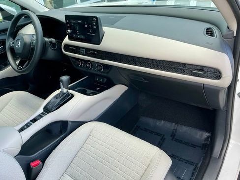 Certified 2026 Honda HR-V LX image 14