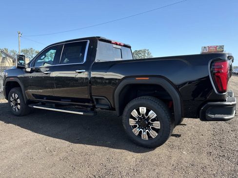 New 2026 GMC Sierra 2500 Denali w/ Denali Reserve Package AWD/4WD image 5