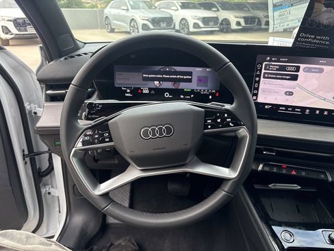 New 2026 Audi Q3 quattro 2.0T AWD/4WD image 20