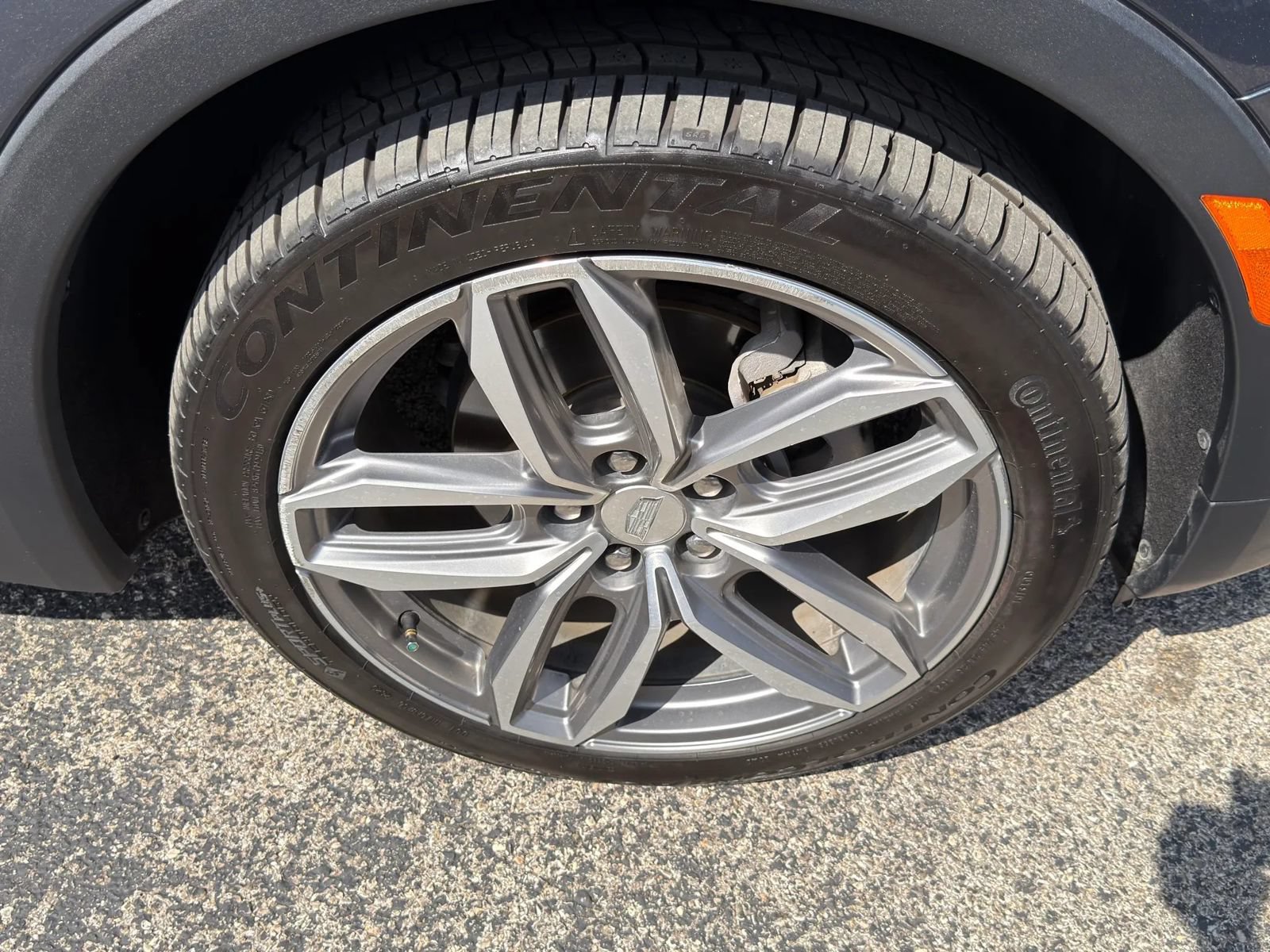 Used 2019 Cadillac XT4 Sport AWD/4WD image 29