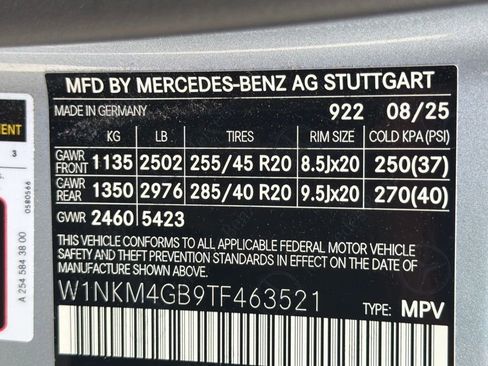 Used 2026 Mercedes-Benz GLC 300 image 23