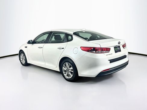 Used 2018 Kia Optima LX FWD image 5