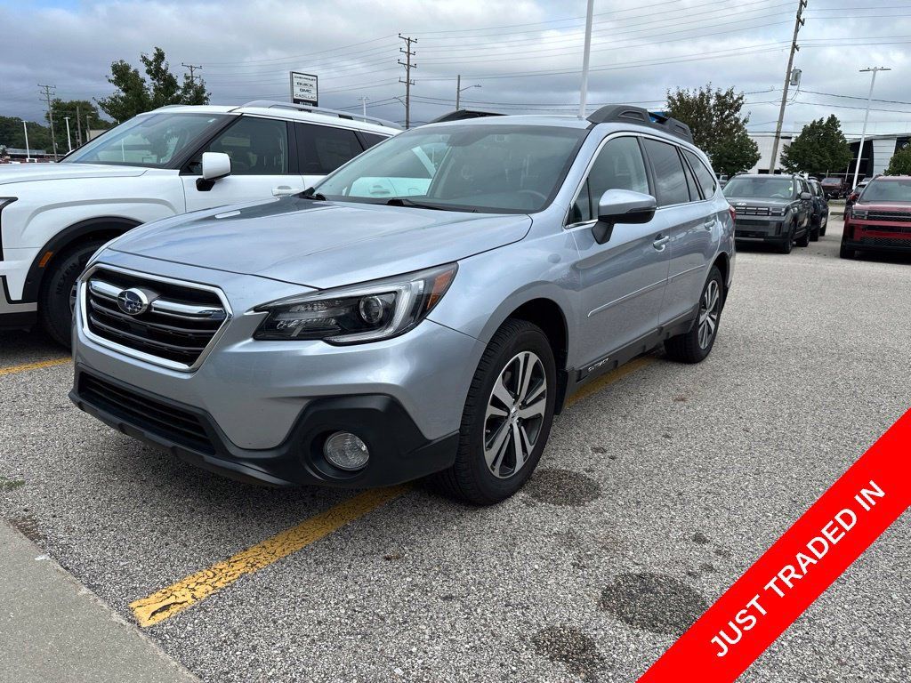 Used 2018 Subaru Outback 2.5i Limited AWD/4WD image 1