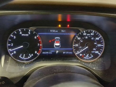 Used 2023 Nissan Rogue S AWD/4WD image 13