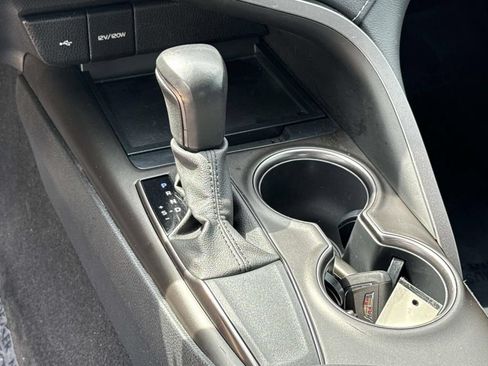 Used 2021 Toyota Camry SE FWD image 34