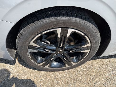 Used 2021 Kia K5 GT-Line AWD/4WD image 8