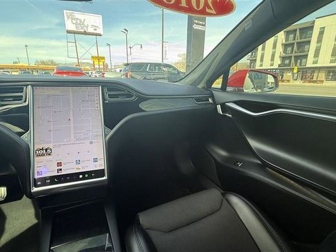Used 2018 Tesla Model S 75D image 29