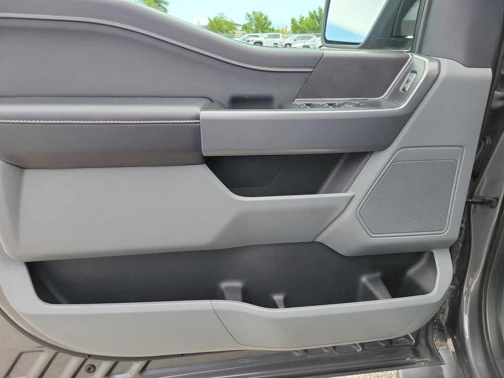 Used 2025 Ford F150 XLT w/ Equipment Group 301A Standard RWD image 17