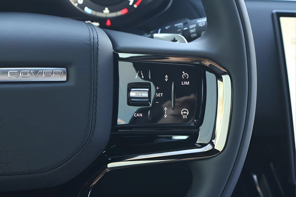 New 2026 Land Rover Range Rover Sport SE AWD/4WD image 20