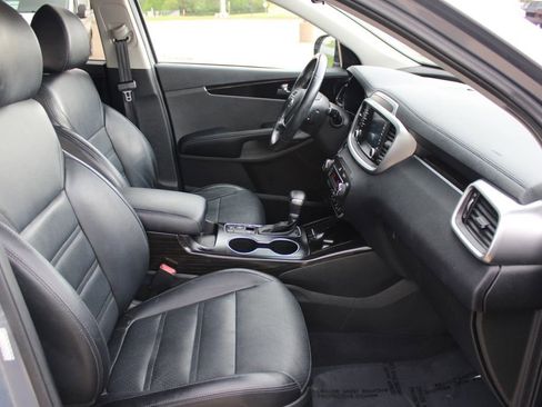 Used 2020 Kia Sorento EX AWD/4WD image 8