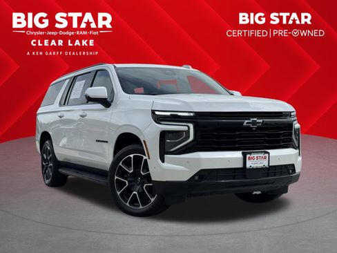 Used 2025 Chevrolet Suburban RST w/ Comfort Package AWD/4WD image 1