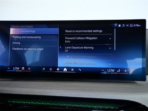 Used 2025 BMW 330i xDrive Sedan image 27