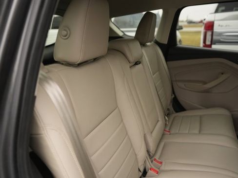 Used 2015 Ford Escape Titanium image 16