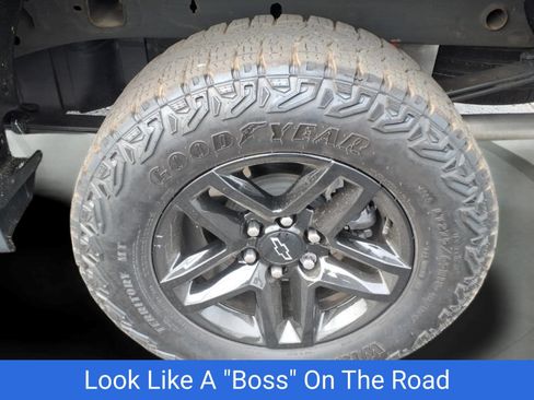 Certified 2024 Chevrolet Silverado 1500 LT Trail Boss w/ Convenience Package II AWD/4WD image 13