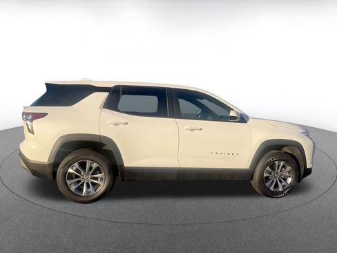 Used 2025 Chevrolet Equinox LT image 16