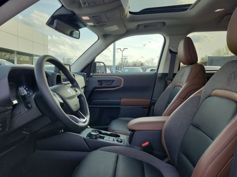 Certified 2024 Ford Bronco Sport Outer Banks w/ Tech Package image 18