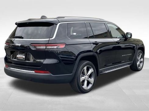 Certified 2021 Jeep Grand Cherokee L Limited w/ Luxury Tech Group II image 6