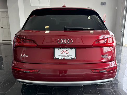 Used 2018 Audi Q5 2.0T Premium Plus w/ Premium Plus Package AWD/4WD image 5