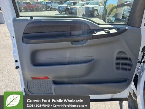 Used 2006 Ford F250 4x4 SuperCab Super Duty image 13