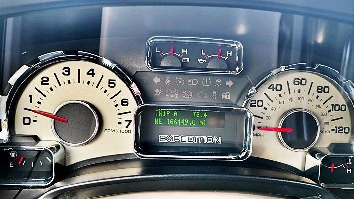 Used 2012 Ford Expedition EL Limited AWD/4WD image 18