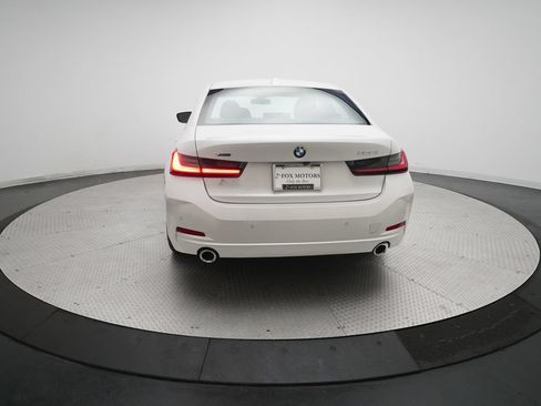 Used 2025 BMW 330i xDrive Sedan AWD/4WD image 26