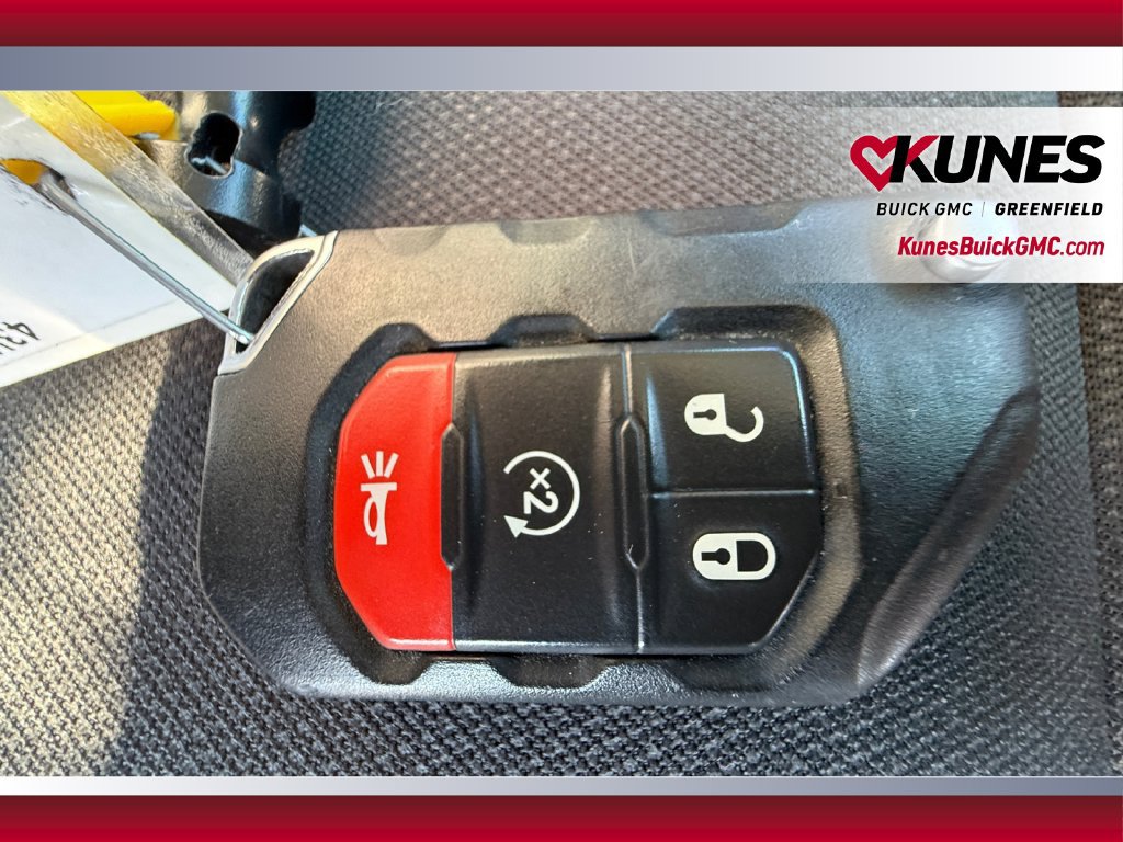 Used 2022 Jeep Gladiator Sport AWD/4WD image 39