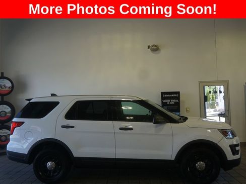 Used 2019 Ford Explorer 4WD Police Interceptor image 2