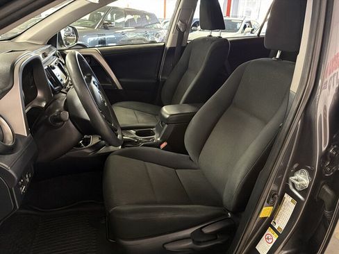 Used 2017 Toyota RAV4 LE w/ All Weather Liner Package FWD image 23