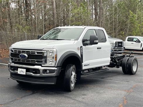 New 2026 Ford F550 4x4 Supercab Super Duty image 24
