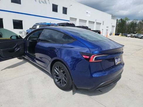 Used 2025 Tesla Model 3 Long Range image 14