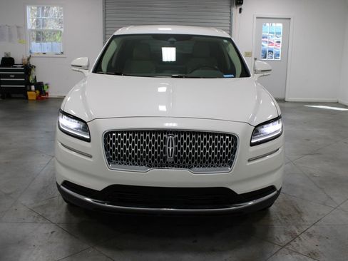 Used 2022 Lincoln Nautilus AWD w/ Premium Package image 3