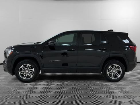 Certified 2026 GMC Terrain Elevation AWD/4WD image 2