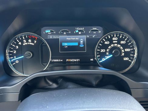 Used 2015 Ford F150 Lariat w/ Equipment Group 502A Luxury image 22