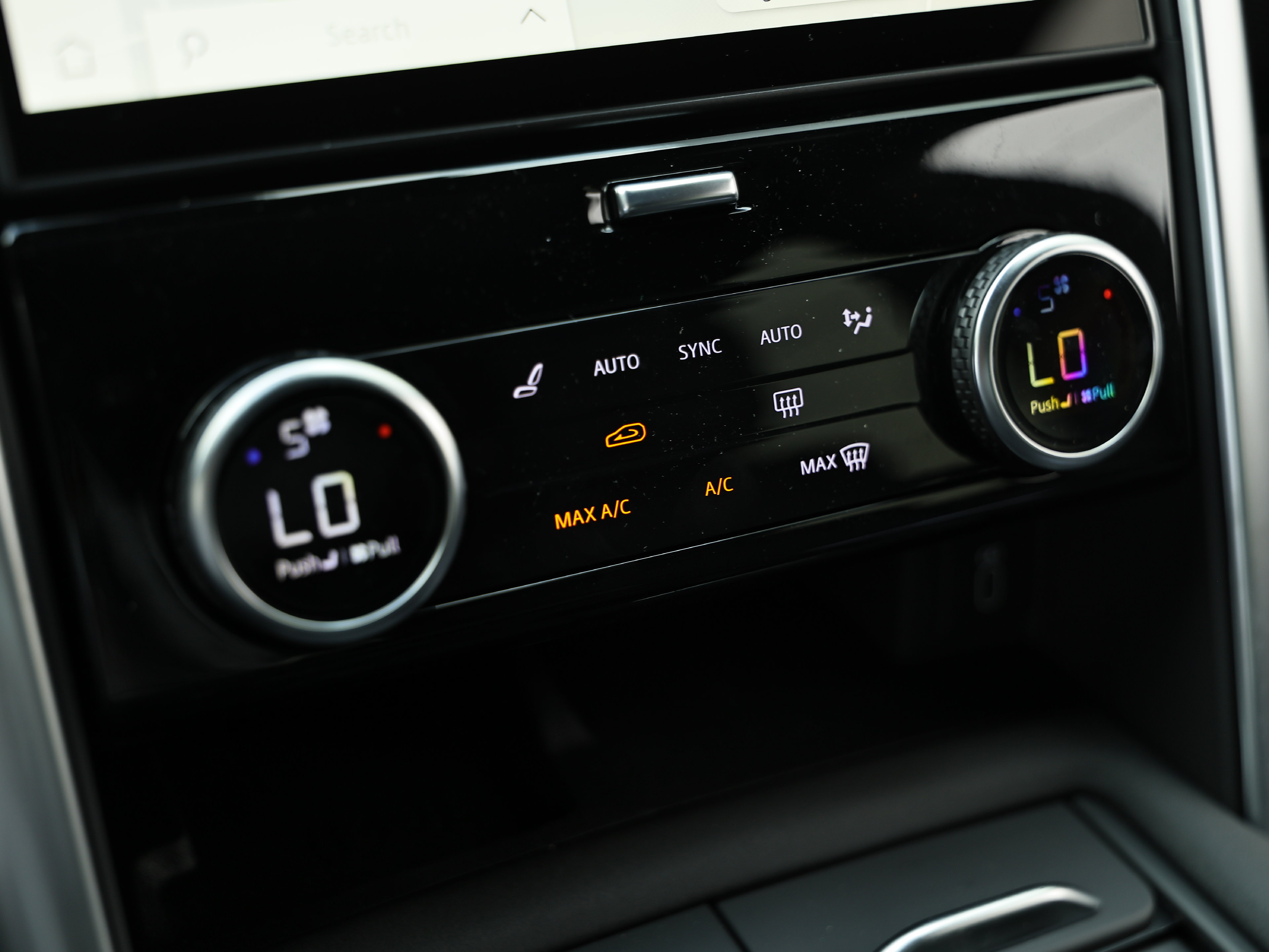 New 2026 Land Rover Discovery Limited Edition AWD/4WD image 49