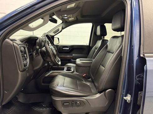 Used 2020 Chevrolet Silverado 1500 LT Trail Boss AWD/4WD image 18