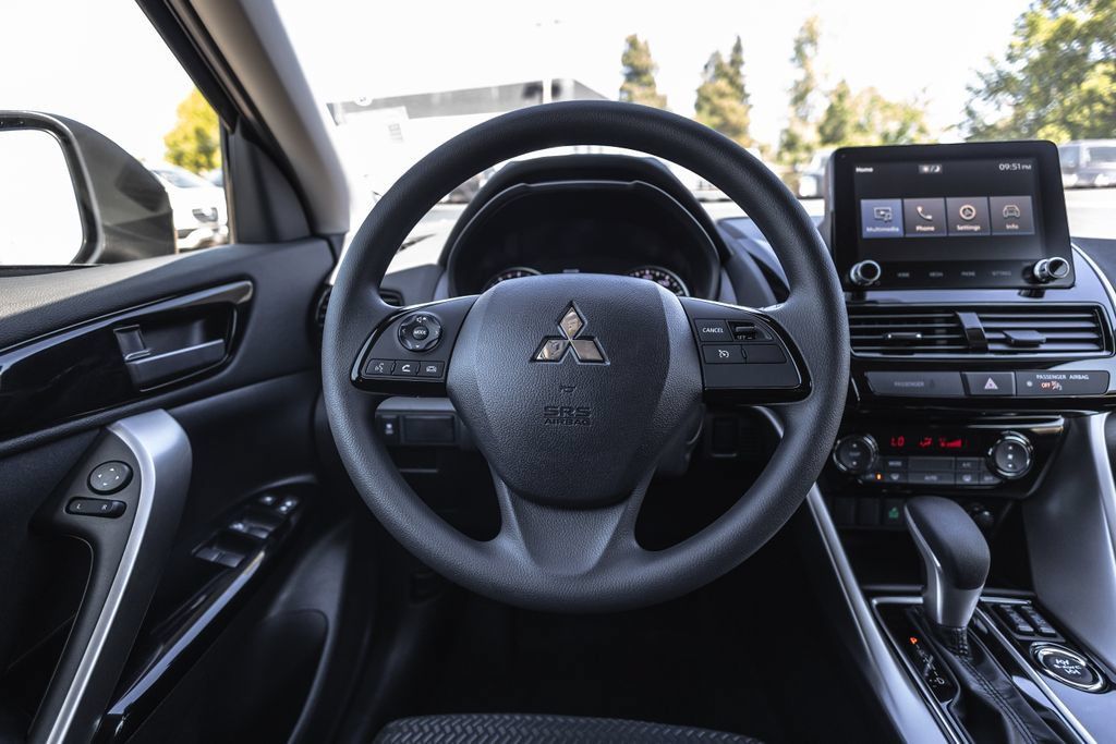 New 2026 Mitsubishi Eclipse Cross LE AWD/4WD image 22