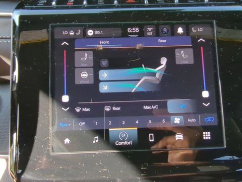 New 2025 Jeep Grand Cherokee L Altitude AWD/4WD image 16