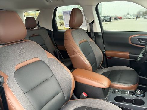 Used 2022 Ford Bronco Sport Outer Banks w/ Tech Package image 13