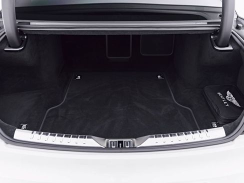 Used 2022 Bentley Flying Spur V8 AWD/4WD image 30