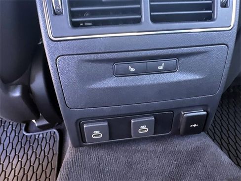 New 2024 Jaguar XF R-Dynamic SE image 15